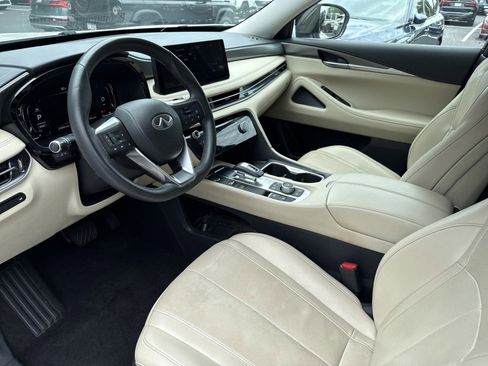Used 2023 INFINITI QX60 Luxe w/ Cargo Package FWD image 12