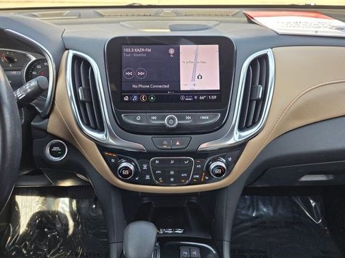 Used 2022 Chevrolet Equinox Premier AWD/4WD image 29