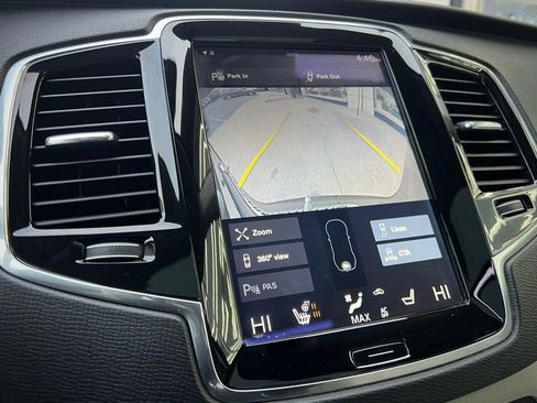 Used 2018 Volvo XC90 T5 Momentum w/ Convenience Package image 49