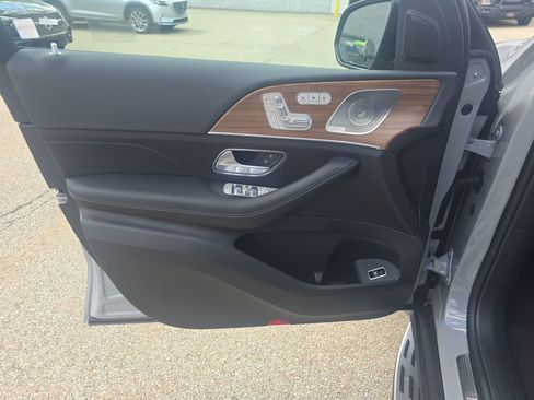 New 2026 Mercedes-Benz GLE 450 4MATIC image 19