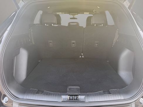 Used 2025 Ford Escape ST-Line Select AWD/4WD image 11