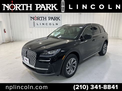 New 2026 Lincoln Corsair Premiere image 1