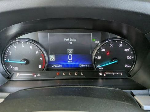 Used 2023 Ford Explorer XLT w/ Equipment Group 202A AWD/4WD image 24