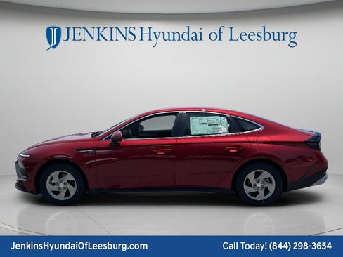 New 2026 Hyundai Sonata SE FWD image 9