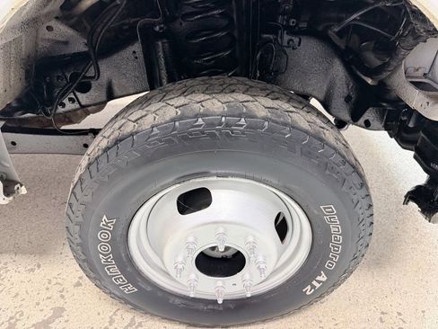 Used 2016 Ford F350 XL w/ Power Equipment Group image 14