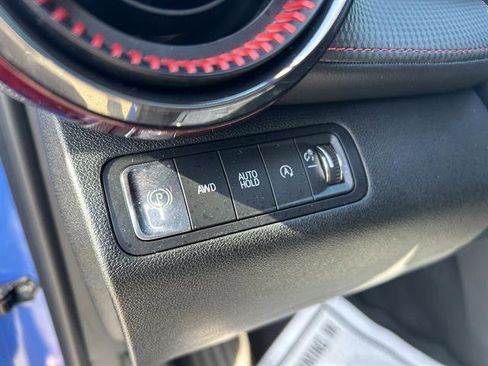 Used 2025 Chevrolet Equinox RS w/ Convenience Package III AWD/4WD image 21