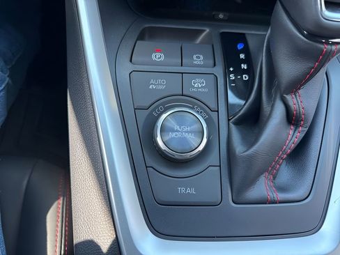 Used 2022 Toyota RAV4 XSE w/ Weather Package image 23