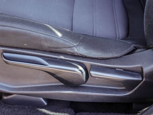 Certified 2021 Honda CR-V Special Edition image 28