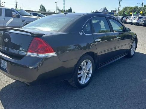 Used 2009 Chevrolet Impala LTZ FWD image 4