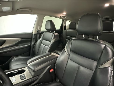 Used 2018 Nissan Murano SL image 9