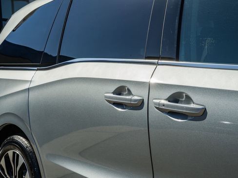 New 2026 Honda Odyssey Elite image 17