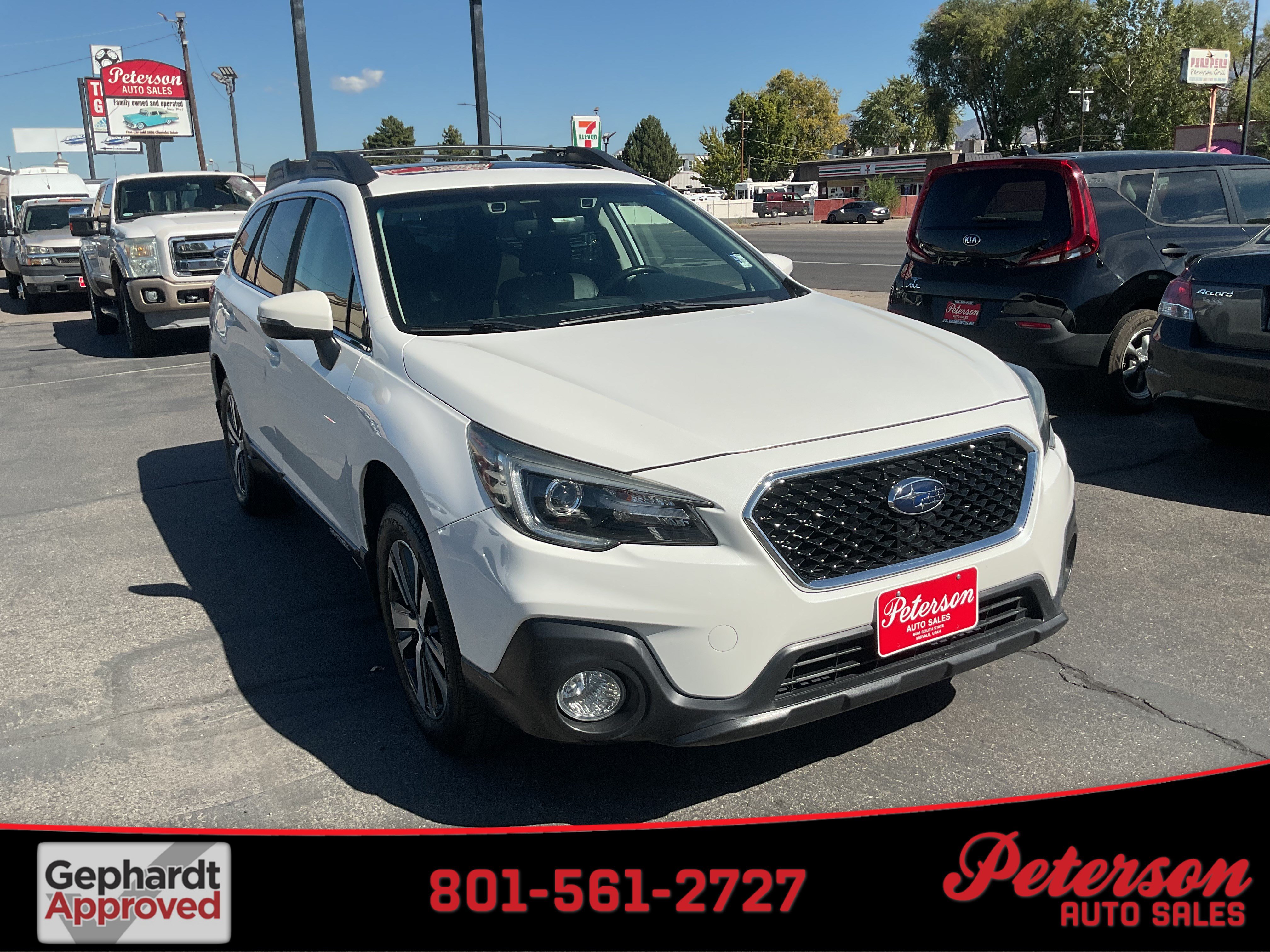 Used 2018 Subaru Outback 3.6R Limited AWD/4WD image 1
