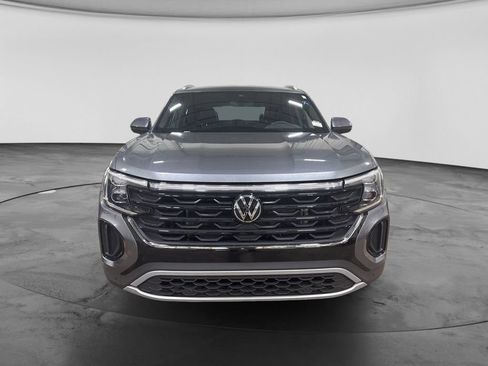 Used 2025 Volkswagen Atlas Cross Sport SE AWD/4WD image 5