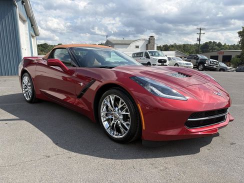 Used 2014 Chevrolet Corvette Stingray Convertible w/ 2LT Preferred Equipment Group RWD image 7