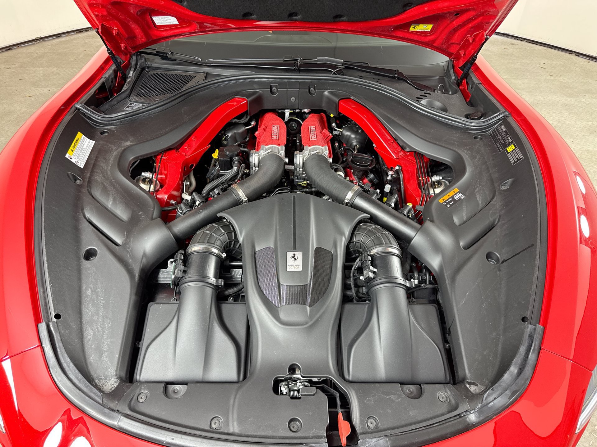 Certified 2024 Ferrari Roma Spider RWD image 21
