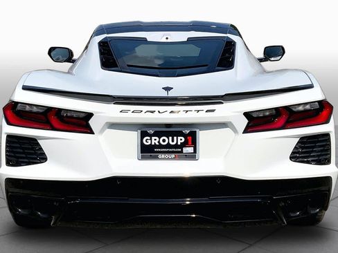 Used 2025 Chevrolet Corvette Stingray Preferred Cpe w/ 2LT RWD image 5
