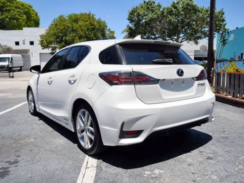 Used 2015 Lexus CT 200h FWD image 12