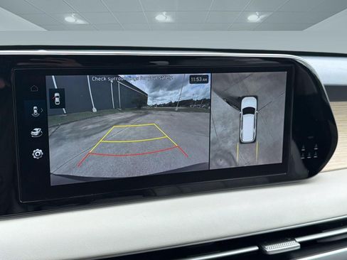 Used 2023 Hyundai Palisade Limited FWD image 19
