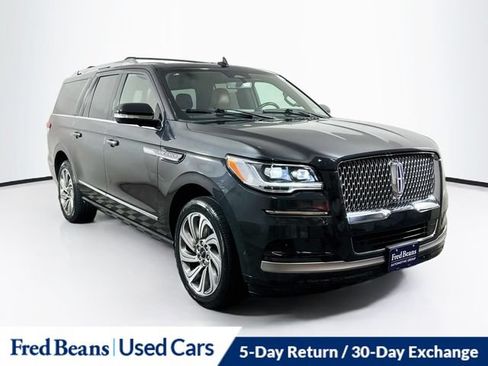 Certified 2023 Lincoln Navigator L Reserve AWD/4WD image 1
