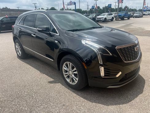 Used 2020 Cadillac XT5 Premium Luxury FWD image 6