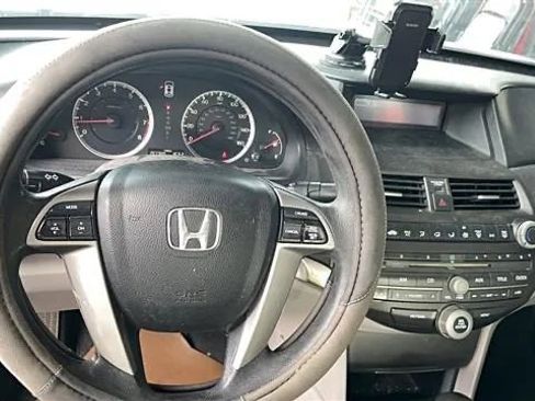 Used 2012 Honda Accord LX image 5