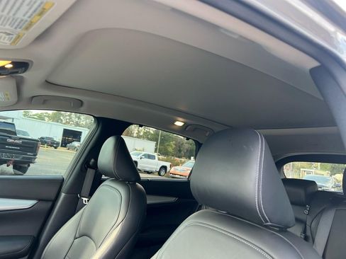 Used 2020 INFINITI QX50 Sensory w/ Proactive Package image 25