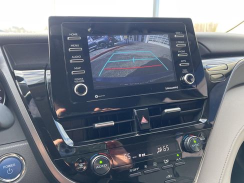 Used 2024 Toyota Camry SE image 26