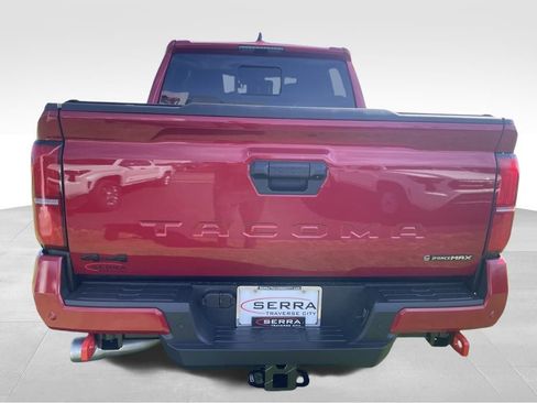 New 2025 Toyota Tacoma TRD Off-Road AWD/4WD image 11
