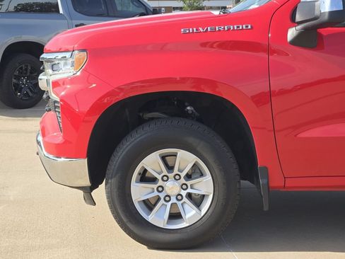 Used 2025 Chevrolet Silverado 1500 LT AWD/4WD image 8