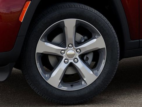 New 2026 Jeep Grand Cherokee Limited RWD image 8