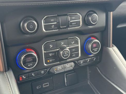 Used 2023 Chevrolet Tahoe High Country w/ Premium Package 2 image 23