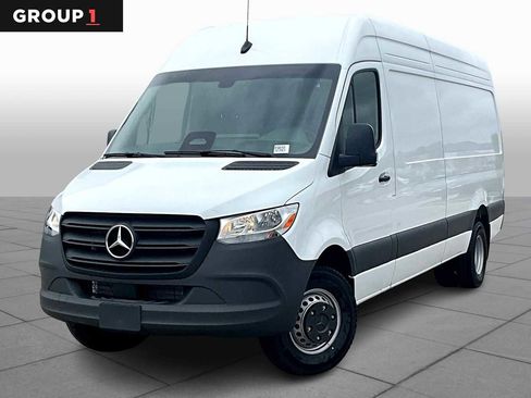 New 2025 Mercedes-Benz Sprinter 3500 image 1