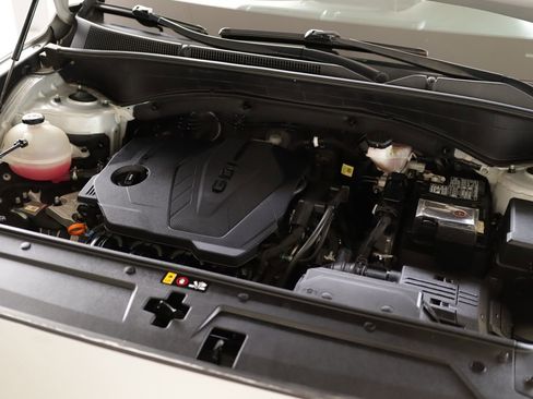 Used 2022 Hyundai Santa Fe SEL w/ Convenience Package image 31