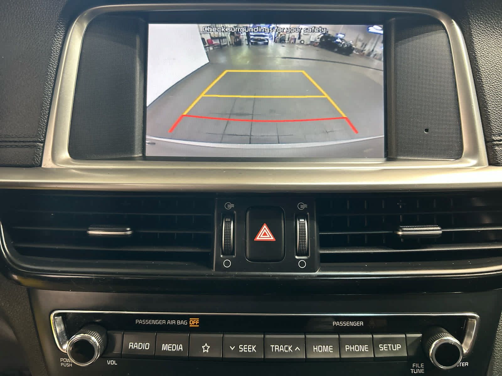 Used 2020 Kia Optima LX FWD image 5