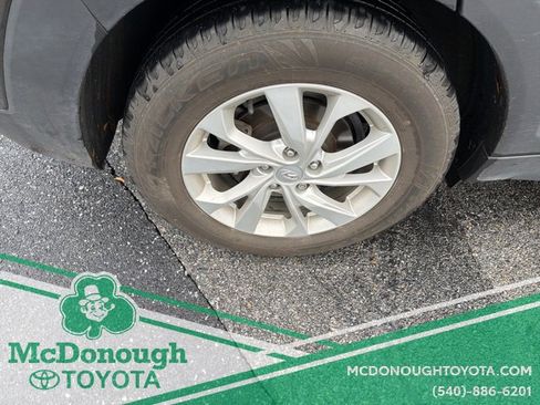 Used 2019 Hyundai Tucson SE image 13