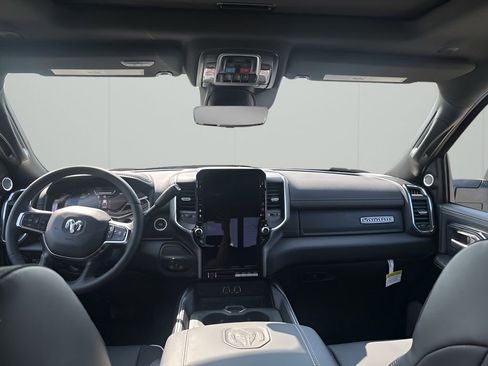 New 2026 RAM 2500 Laramie image 43