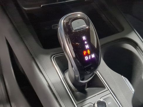 Used 2023 Cadillac XT4 Sport w/ LPO, Onyx Lite Package image 44