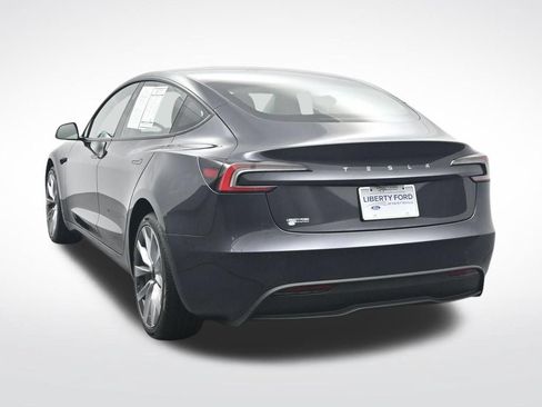 Used 2024 Tesla Model 3 Standard Range RWD image 9
