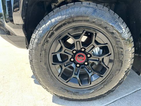 Used 2025 Toyota 4Runner TRD Pro AWD/4WD image 32