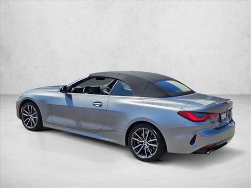 Used 2025 BMW 430i Convertible w/ Premium Package RWD image 7