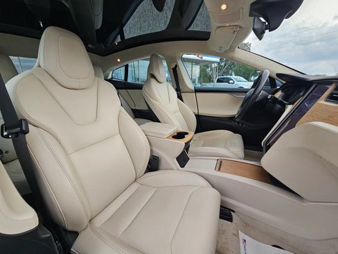 Used 2019 Tesla Model S 75D AWD/4WD image 10