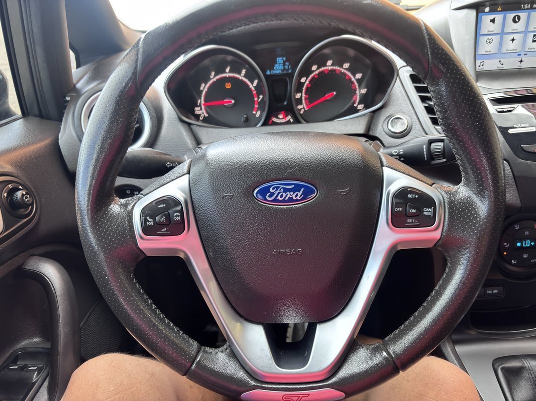 Used 2016 Ford Fiesta ST FWD image 18
