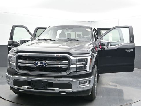 Used 2024 Ford F150 Lariat w/ Equipment Group 502A High AWD/4WD image 58