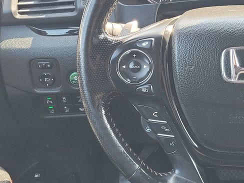 Used 2022 Honda Ridgeline Black Edition image 29