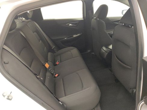 Used 2024 Chevrolet Malibu LS FWD image 19