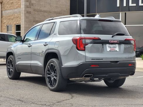 Used 2023 GMC Acadia SLT w/ Elevation Edition FWD image 5