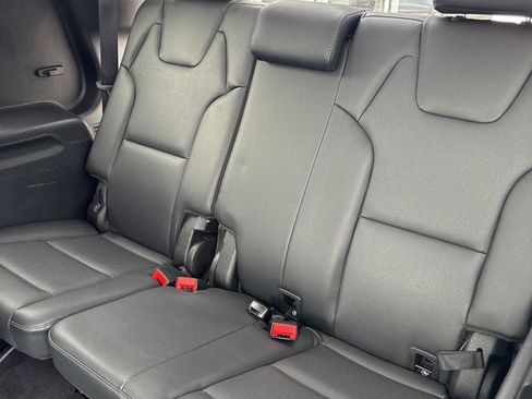Used 2024 Kia Telluride EX w/ EX Captain's Chair Package AWD/4WD image 30