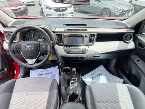 Used 2013 Toyota RAV4 XLE FWD image 13