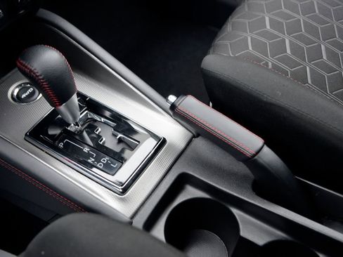 Used 2025 Mitsubishi Outlander Sport LE image 26