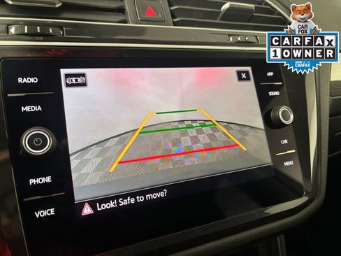 Used 2024 Volkswagen Tiguan SE image 21